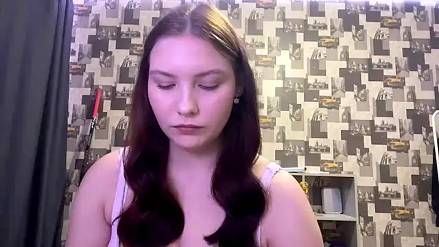 Snapshot of SwiiSweet chatting on 09.25.25 SwiiSweet online show from 09.25.25