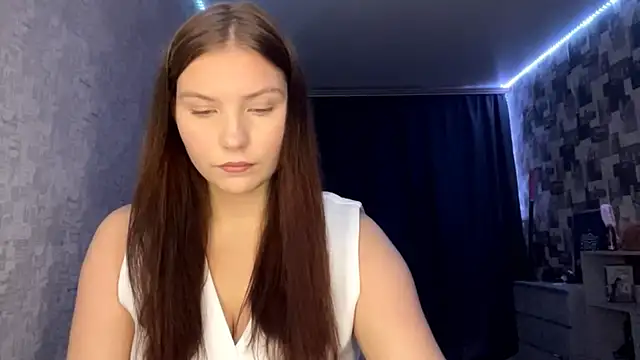 Snapshot of SwiiSweet chatting on 10.02.25 SwiiSweet online show from 10.02.25