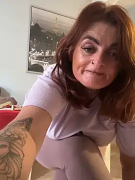 IrishmilfAnna online show from 09.21.25