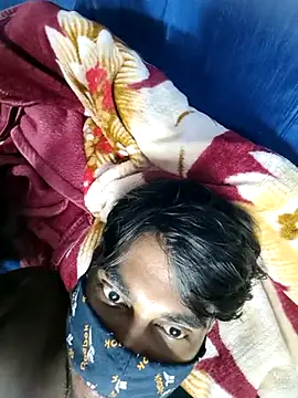 Snapshot of sexy-couple77 chatting on 09.12.25 sexy-couple77 online show from 09.12.25