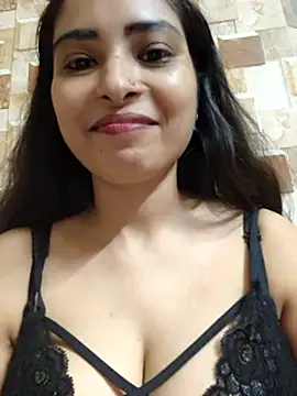 QUEEN-ADITI online show from 10.01.25