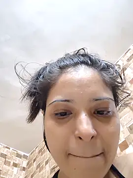 QUEEN-ADITI online show from 11.21.25