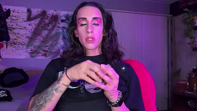 xoFrankie online show from 10.02.25