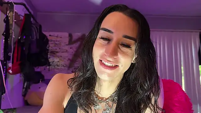 xoFrankie online show from 11.23.25