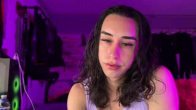 xoFrankie online show from 11.29.25