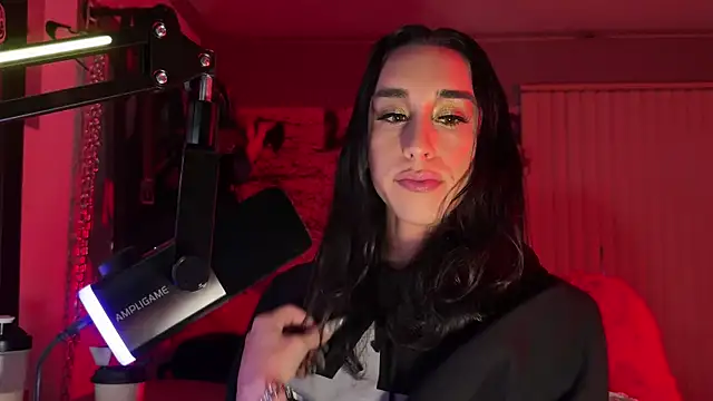 xoFrankie online show from 04.15.26