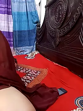 Tanisha-Chy online show from 04.17.26