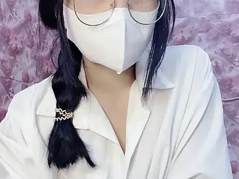 Snapshot of Miumiu028 chatting on 09.29.25 Miumiu028 online show from 09.29.25