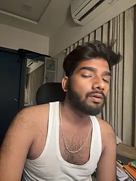 Snapshot of desi_indicoc chatting on 11.17.25 desi indicoc online show from 11.17.25