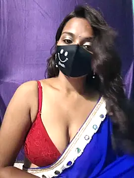 Snapshot of cutie_pei002 chatting on 10.22.25 cutie pei002 online show from 10.22.25