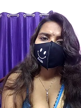 Snapshot of cutie_pei002 chatting on 12.20.25 cutie pei002 online show from 12.20.25