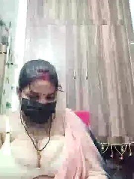 Snapshot of Sexybhabhi6 chatting on 04.15.26 Sexybhabhi6 online show from 04.15.26