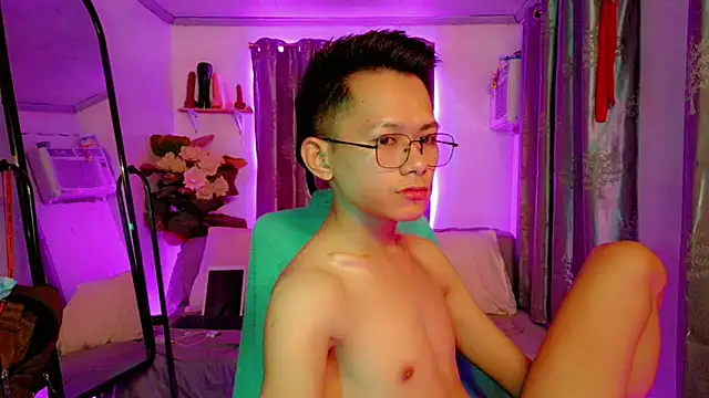 Skinny CumLoader69 online show from 12.05.25