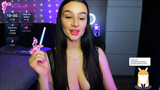 Veronica Larsson online show from 11.27.25