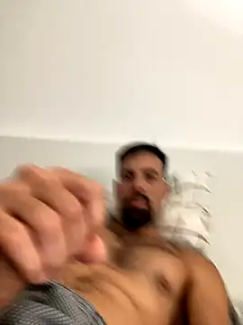 Snapshot of tantrii chatting on 09.12.25 tantrii online show from 09.12.25