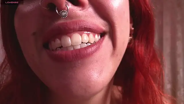 Snapshot of bri_von_dhara__ chatting on 01.11.26 bri von dhara online show from 01.11.26