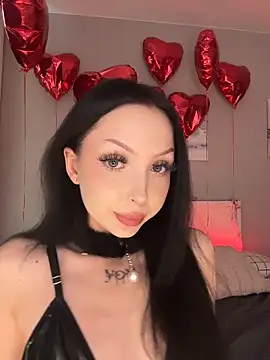 Lina Thornton  online show from 06.17.26