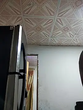 Naomi-Mature online show from 09.18.25