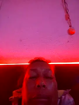 Naomi-Mature online show from 03.11.26