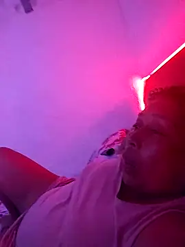 Naomi-Mature online show from 04.17.26