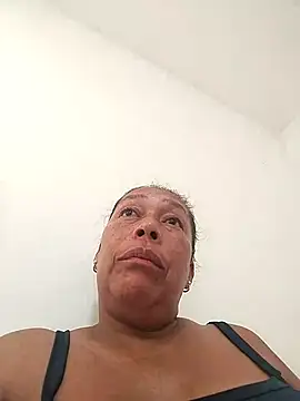 Snapshot of Naomi-Mature chatting on 04.21.26 Naomi-Mature online show from 04.21.26