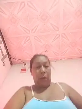 Snapshot of Naomi-Mature chatting on 05.16.26 Naomi-Mature online show from 05.16.26