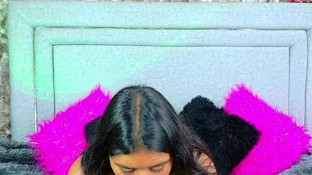 SharaRous online show from 11.19.25