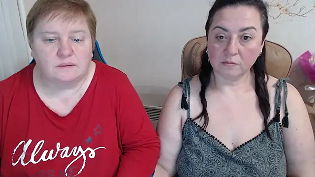 Snapshot of Bertie_Adeline chatting on 01.18.26 Bertie Adeline online show from 01.18.26