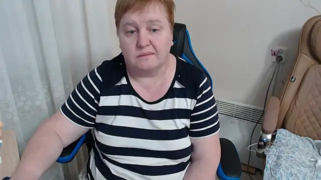Snapshot of Bertie_Adeline chatting on 03.01.26 Bertie Adeline online show from 03.01.26