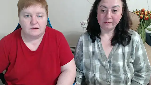 Snapshot of Bertie_Adeline chatting on 03.07.26 Bertie Adeline online show from 03.07.26