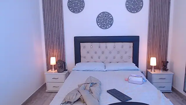 Red kytty6 online show from 09.25.25