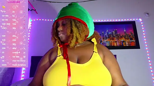 ebony NeighborMoans online show from 03.18.26