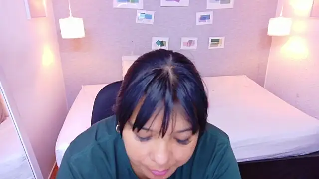 Snapshot of fat_naughtyass chatting on 05.18.26 fat naughtyass online show from 05.18.26