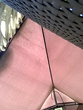 KloePink  online show from 10.15.25