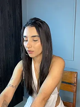 Zafira Montiel online show from 02.08.26