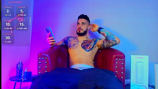 Snapshot of amodeus_bael_ chatting on 10.12.25 amodeus bael online show from 10.12.25