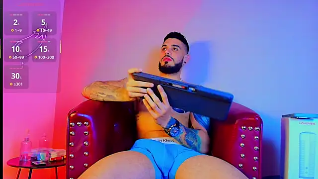 Snapshot of amodeus_bael_ chatting on 10.29.25 amodeus bael online show from 10.29.25