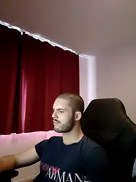 EyesNeverLies online show from 10.06.25