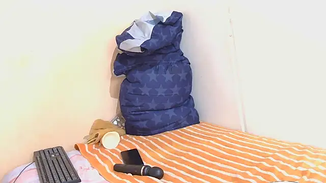 Snapshot of EbonyPhatBooty chatting on 10.24.25 EbonyPhatBooty online show from 10.24.25