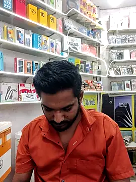 Snapshot of avi007p chatting on 09.24.25 avi007p online show from 09.24.25