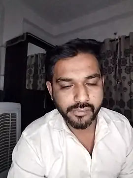 Snapshot of avi007p chatting on 11.19.25 avi007p online show from 11.19.25