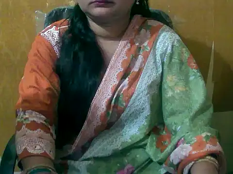 Saniya K online show from 09.25.25