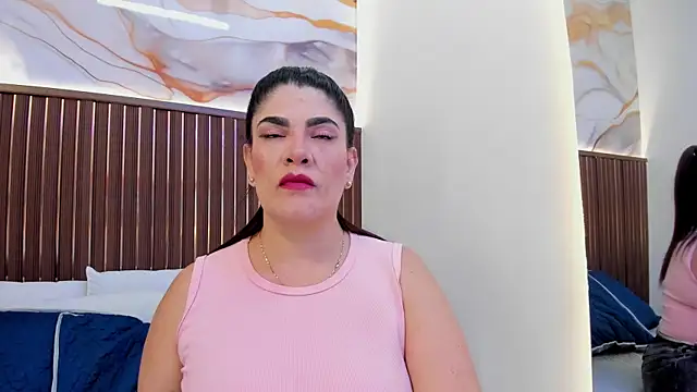 Roxie-NS online show from 12.01.25