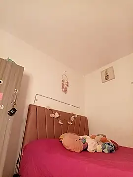 Liahdiaz  online show from 03.18.26