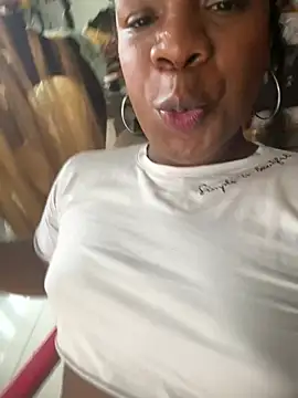 LicyEvans1 online show from 02.12.26