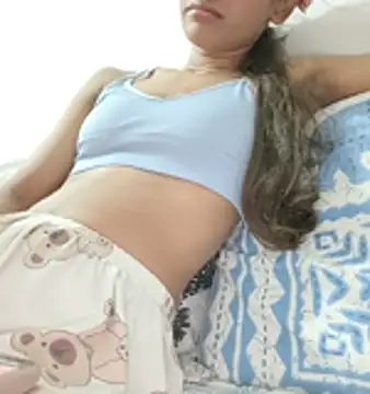 Snapshot of baby_jannat chatting on 10.31.25 baby jannat online show from 10.31.25