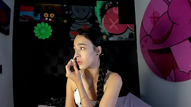 miIa bratz online show from 04.13.26