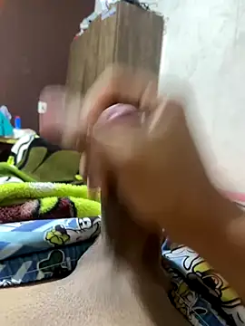 marcqueim online show from 10.18.25