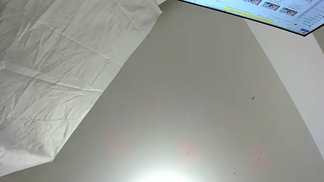 Rihanna hotx online show from 10.27.25