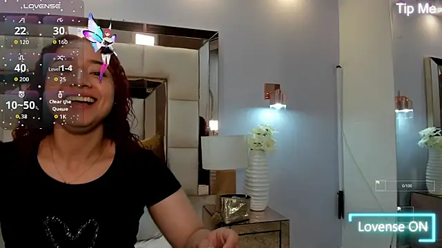 Snapshot of megannherrera chatting on 12.03.25 megannherrera online show from 12.03.25